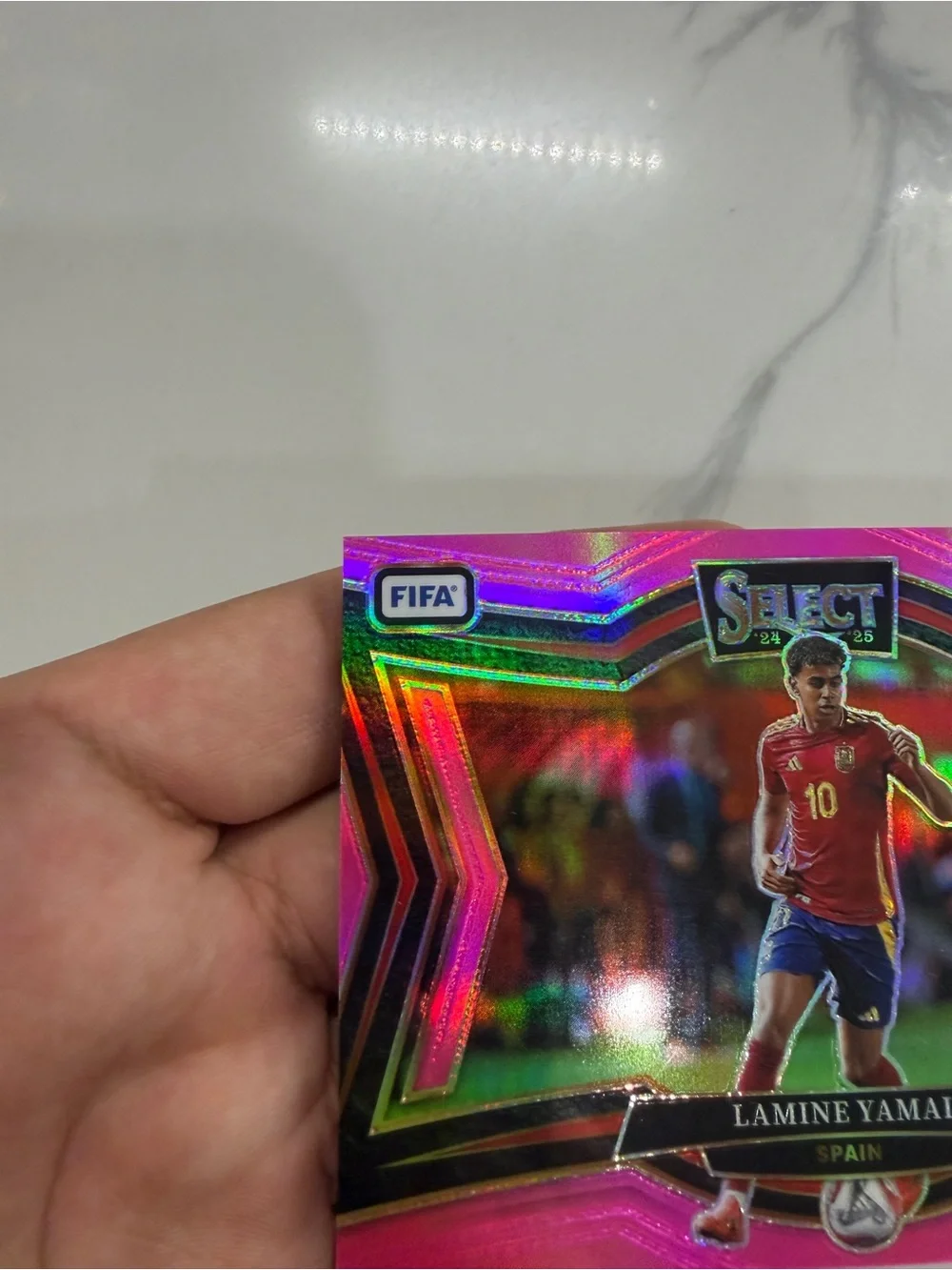 2024-25 Panini Select FIFA Field Level Pink Prizm 45/59 Lamine Yamal, Spain #221